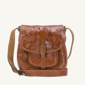 Gorgeous Patricia Nash British Tan Tooled Leather Boho Crossbody Saddle Bag